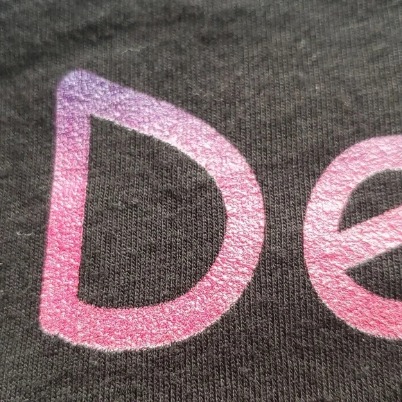 Women's Tees - Picture 6 of 6